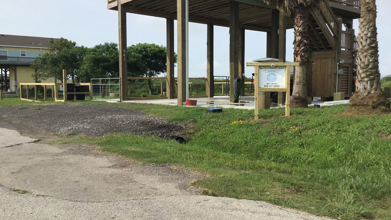 Photo of Outdoor in Crystal Beach