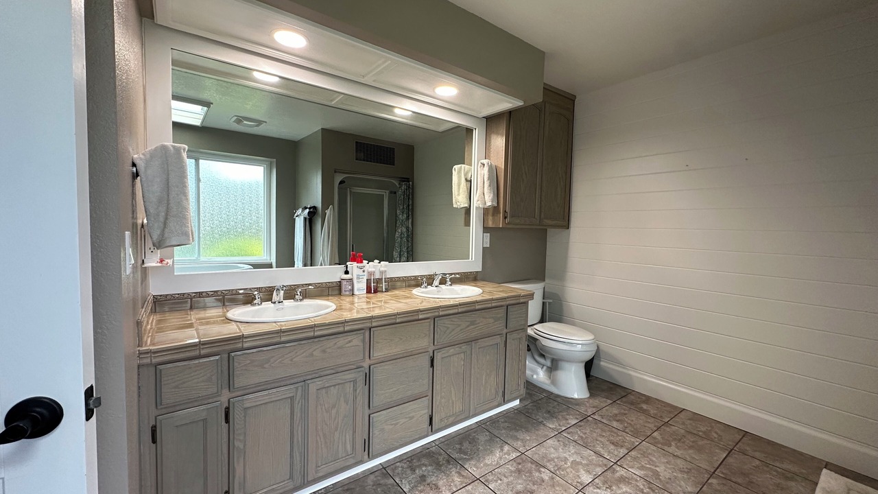 Photo of Bathroom in Auburn
