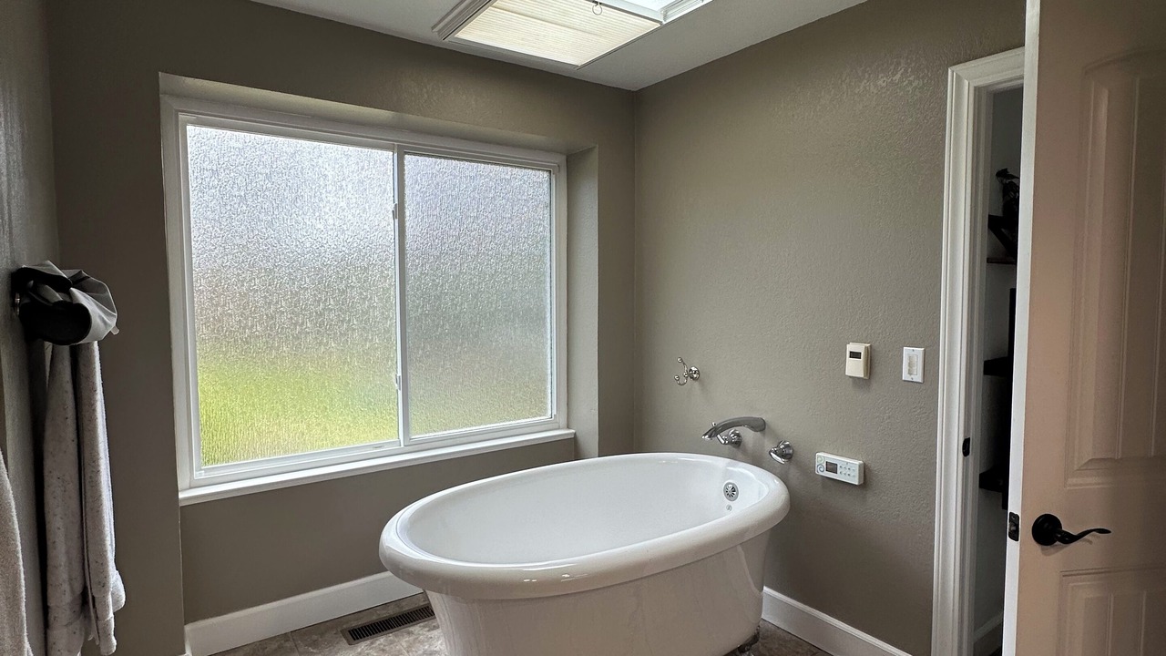 Photo of Bathroom in Auburn