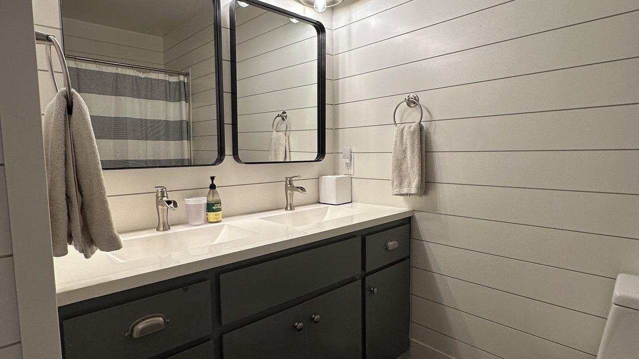 Photo of Bathroom in Auburn
