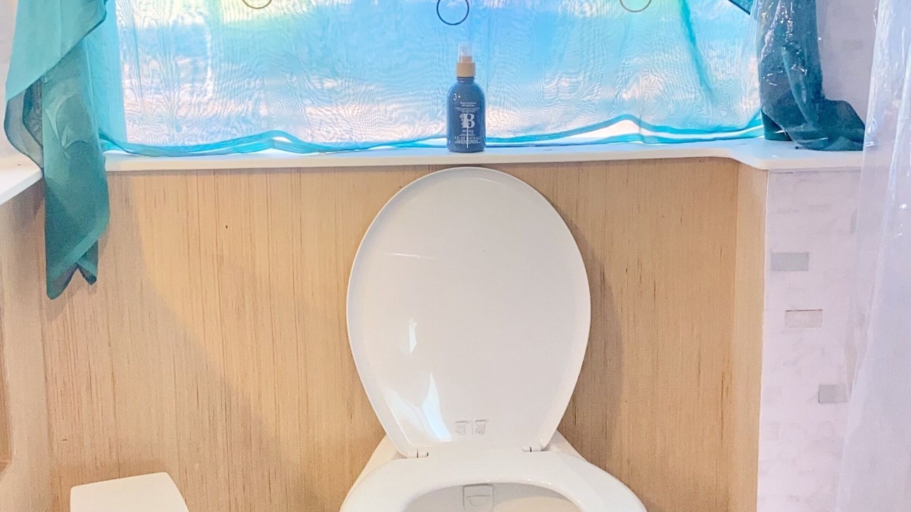 Photo of Bathroom in Chipley