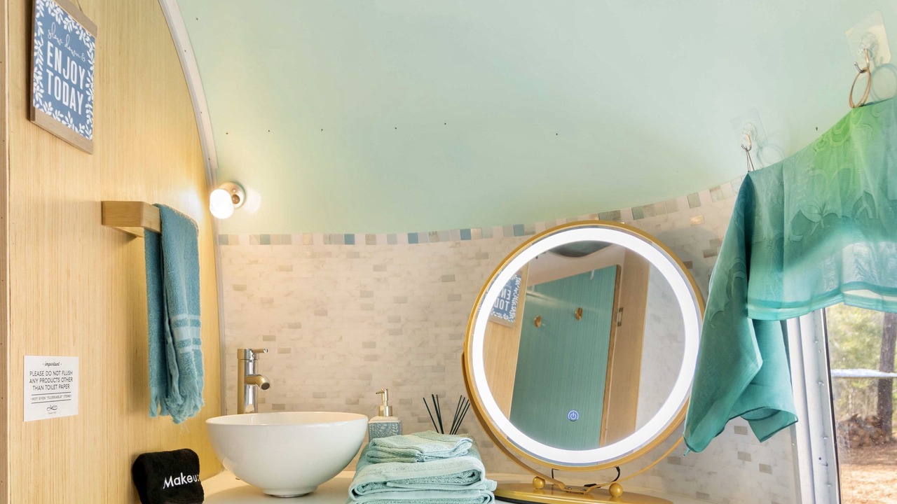 Photo of Bathroom in Chipley