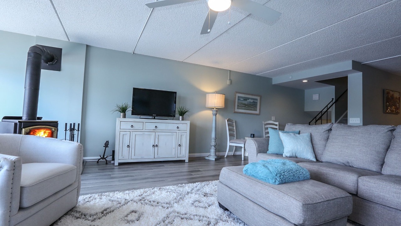 Photo of Livingroom in Holcomb