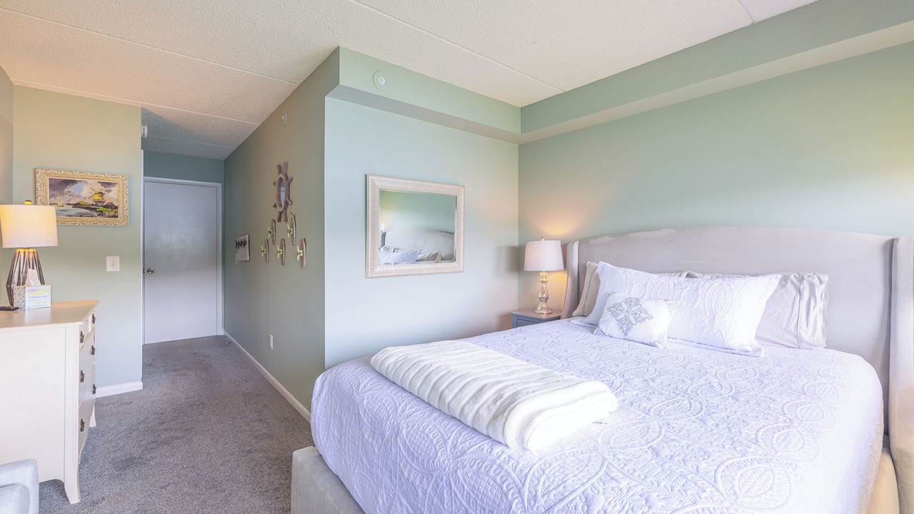 Photo of Bedroom in Holcomb