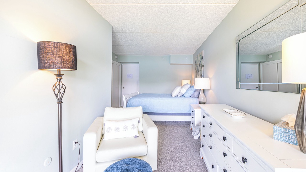 Photo of Bedroom in Holcomb