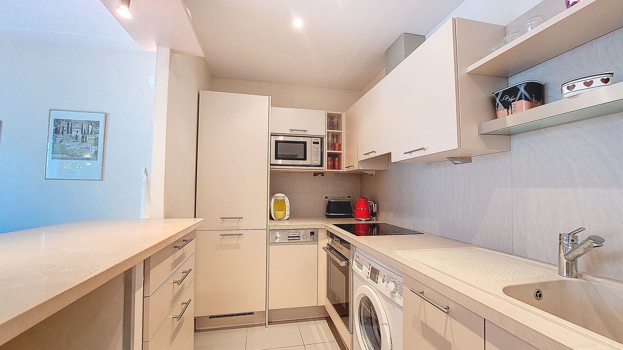 Photo of Kitchen in Gambetta