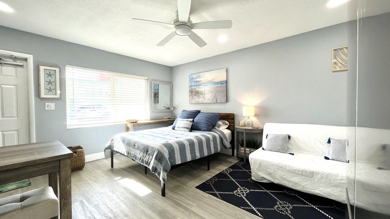 Photo of Bedroom in North Redington Beach