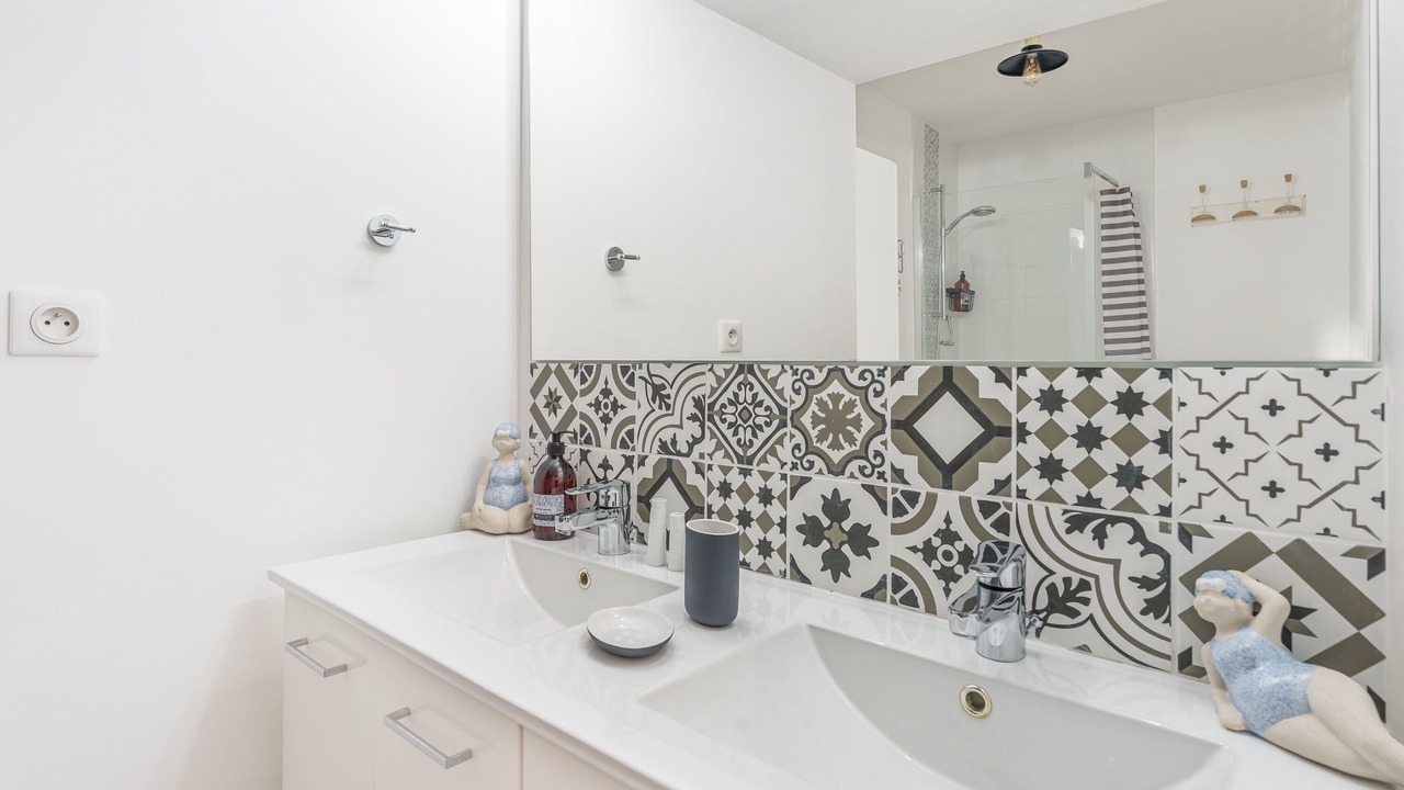 Photo of Bathroom in Saint-Jacques - Pirmil