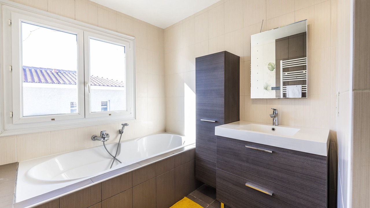 Photo of Bathroom in Saint-Nazaire