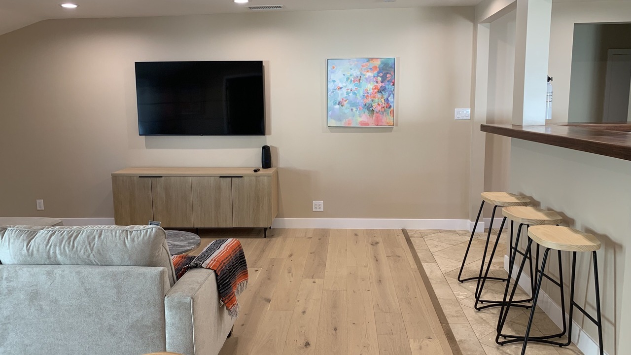 Photo of Livingroom in Northridge