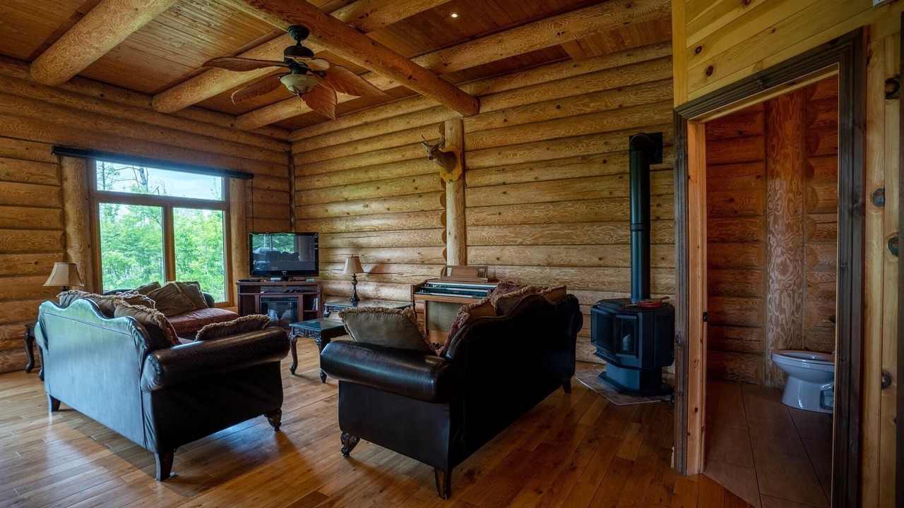 Photo of Livingroom in Saint-Roch-de-Mekinac
