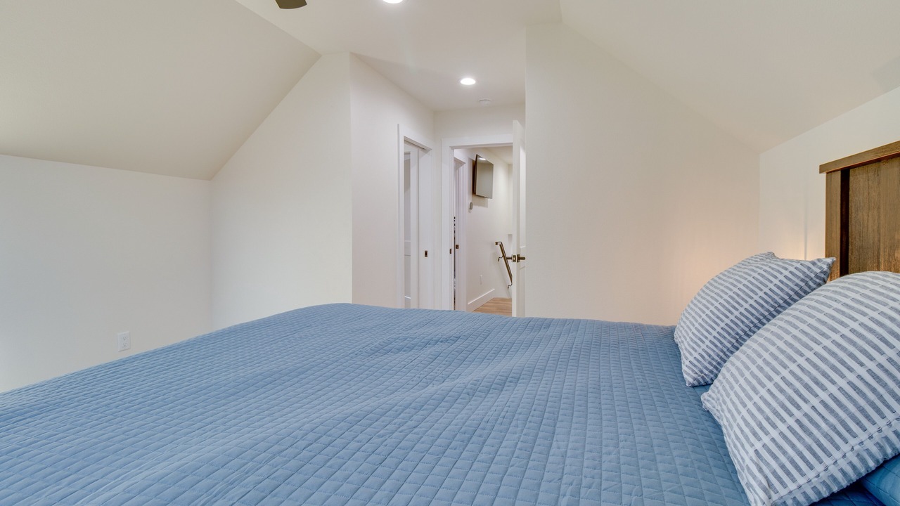 Photo of Bedroom in Flippin