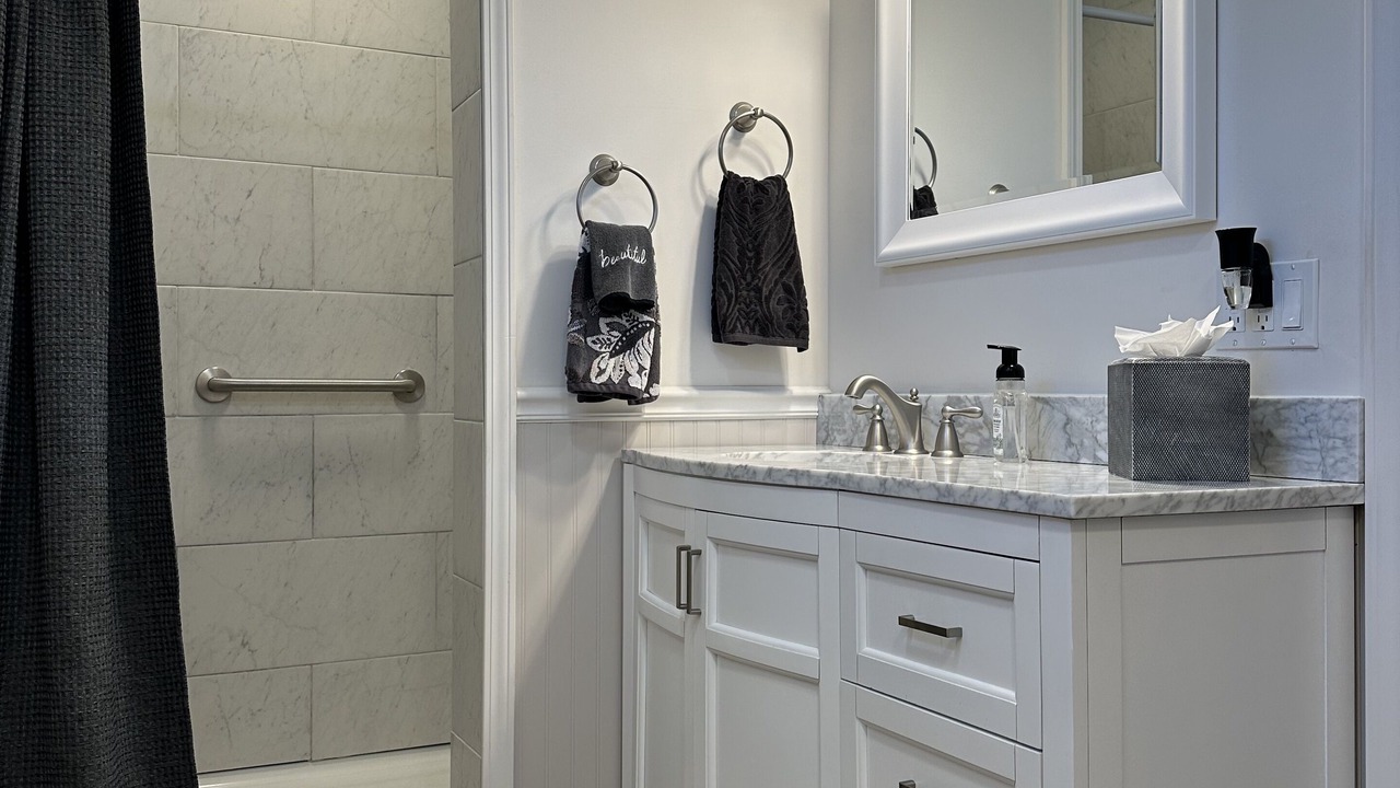 Photo of Bathroom in Republic
