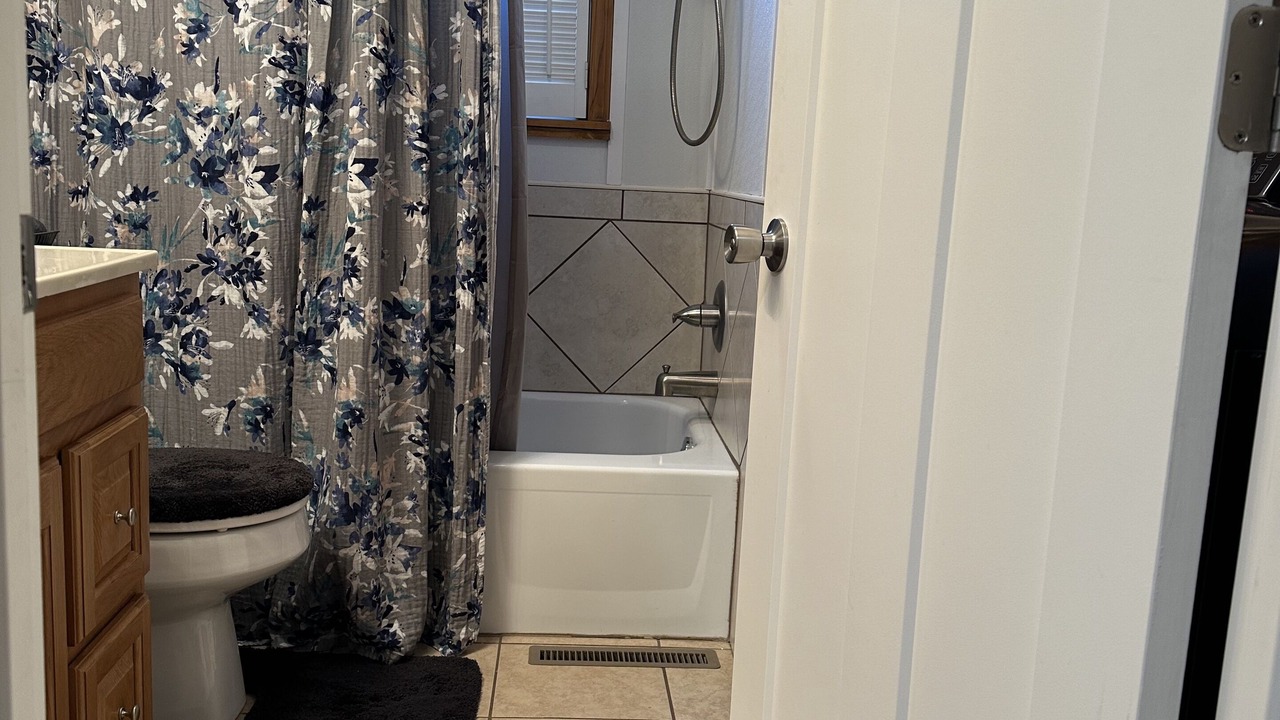 Photo of Bathroom in Republic
