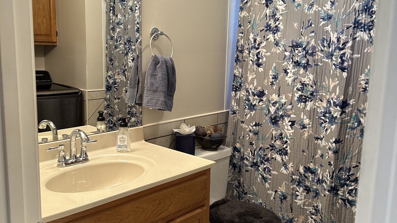 Photo of Bathroom in Republic