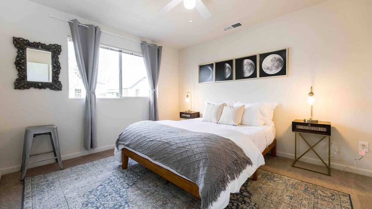 Photo of Bedroom in Santa Rosa