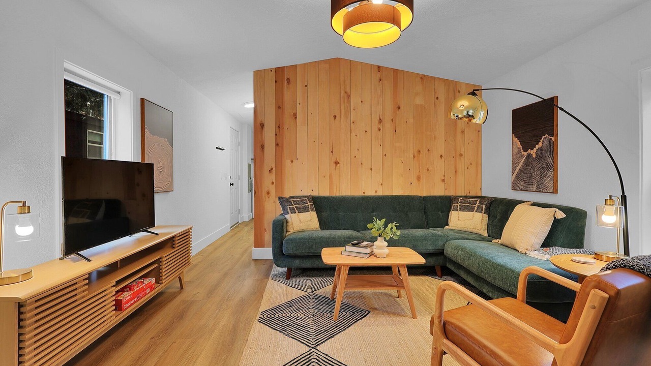 Photo of Others in Dunsmuir