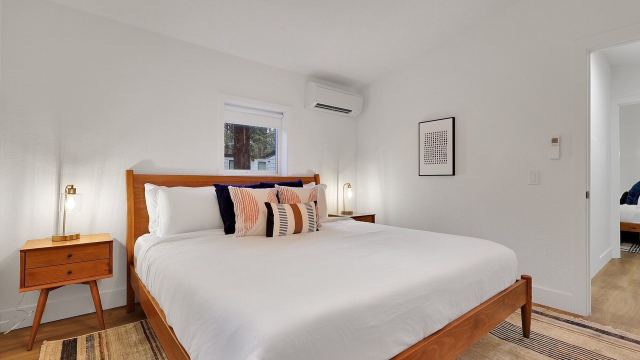 Photo of Others in Dunsmuir