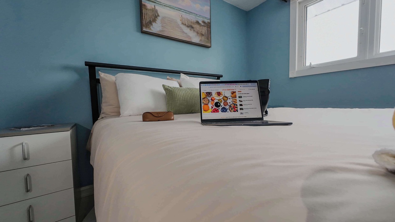 Photo of Bedroom in Rouyn-Noranda