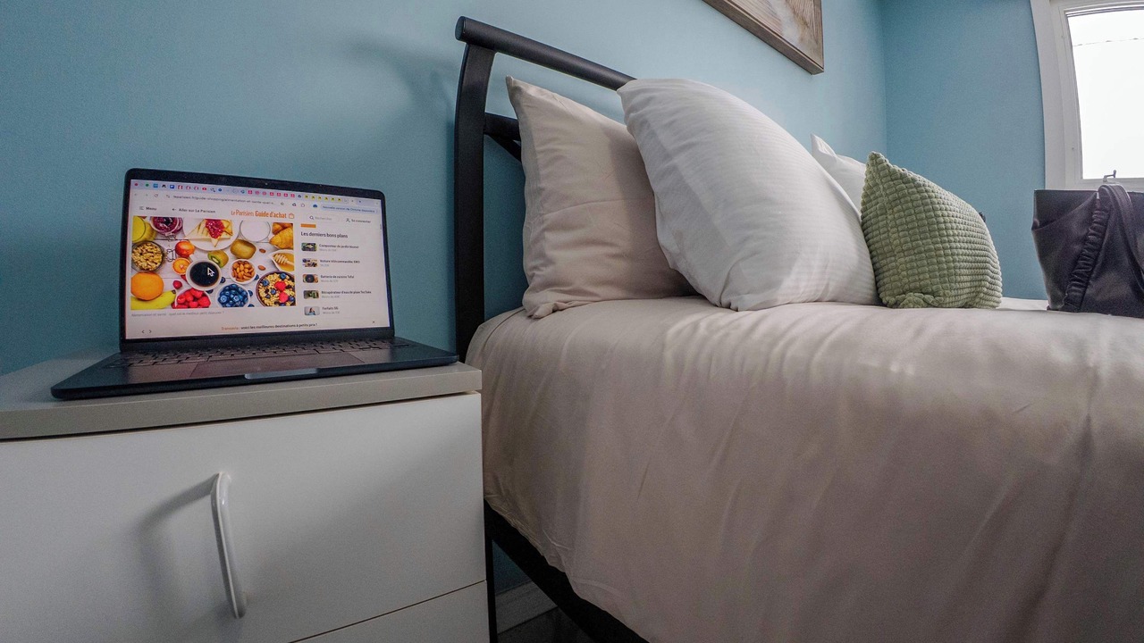 Photo of Bedroom in Rouyn-Noranda