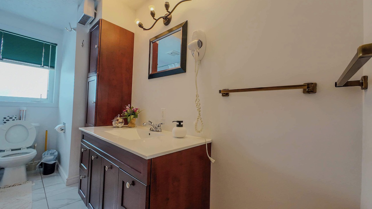 Photo of Bathroom in Rouyn-Noranda