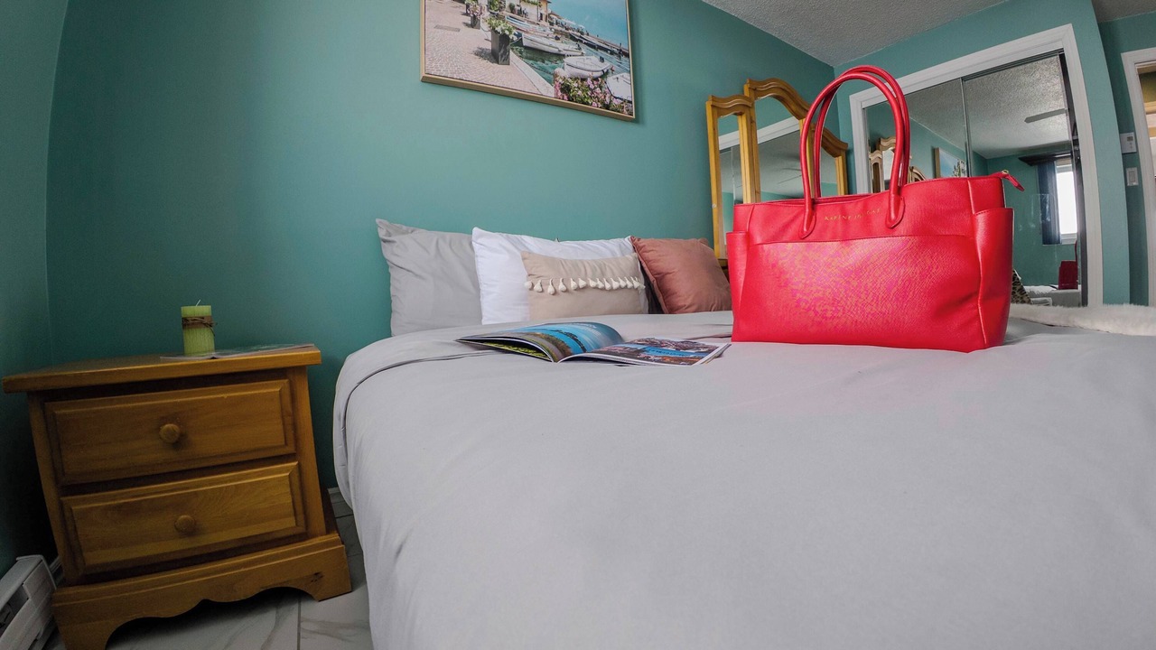 Photo of Bedroom in Rouyn-Noranda