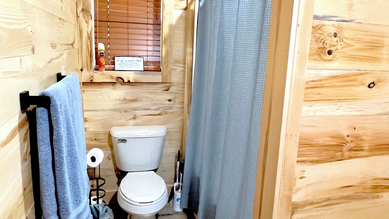 Photo of Bathroom in Oneida