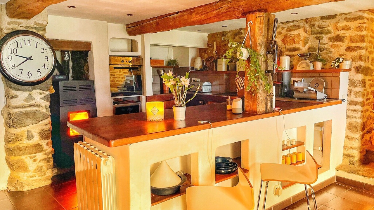 Photo of Kitchen in Montferrer