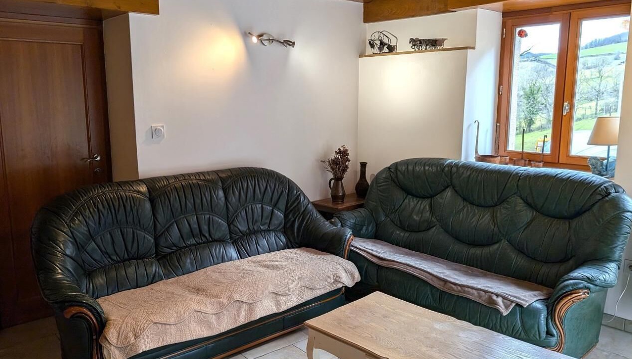 Photo of Livingroom in Montrottier