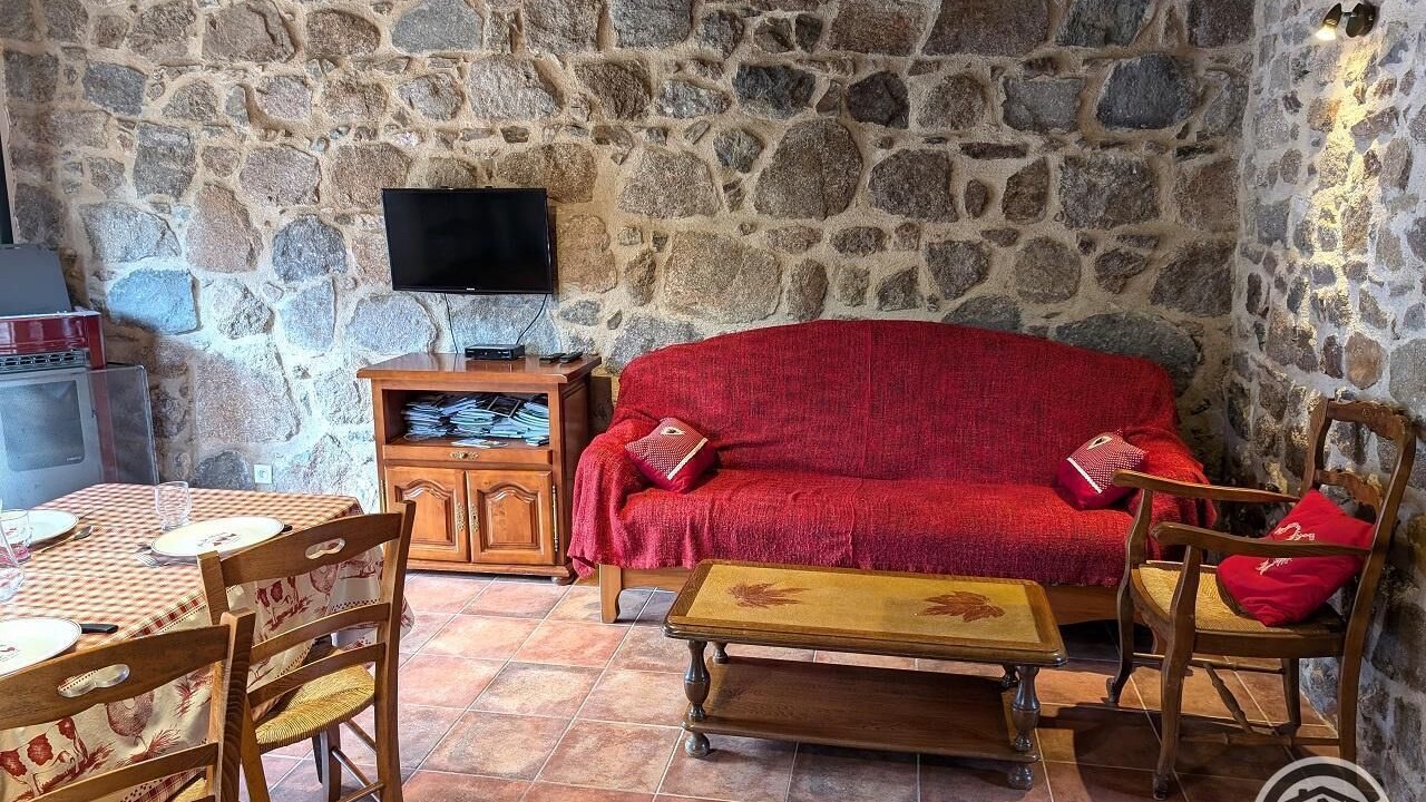 Photo of Livingroom in Montrottier