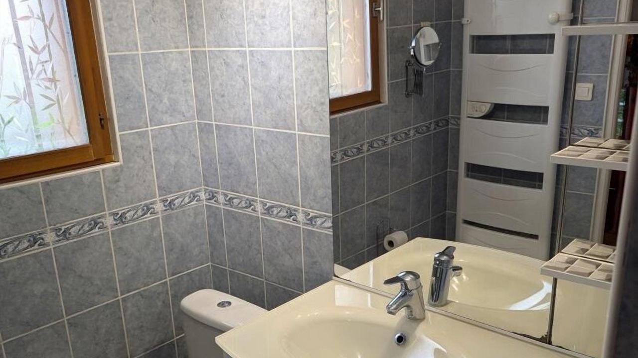 Photo of Bathroom in Decines-Charpieu