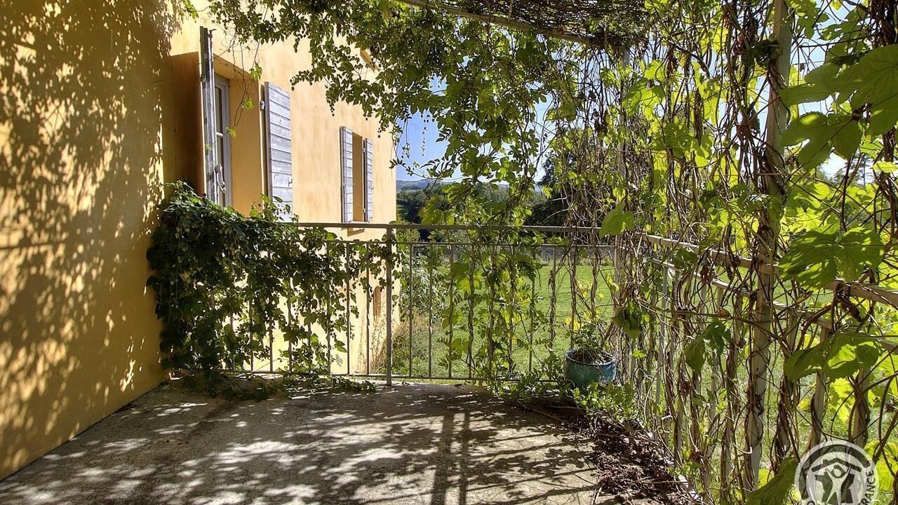 Photo of Outdoor in Pomeys