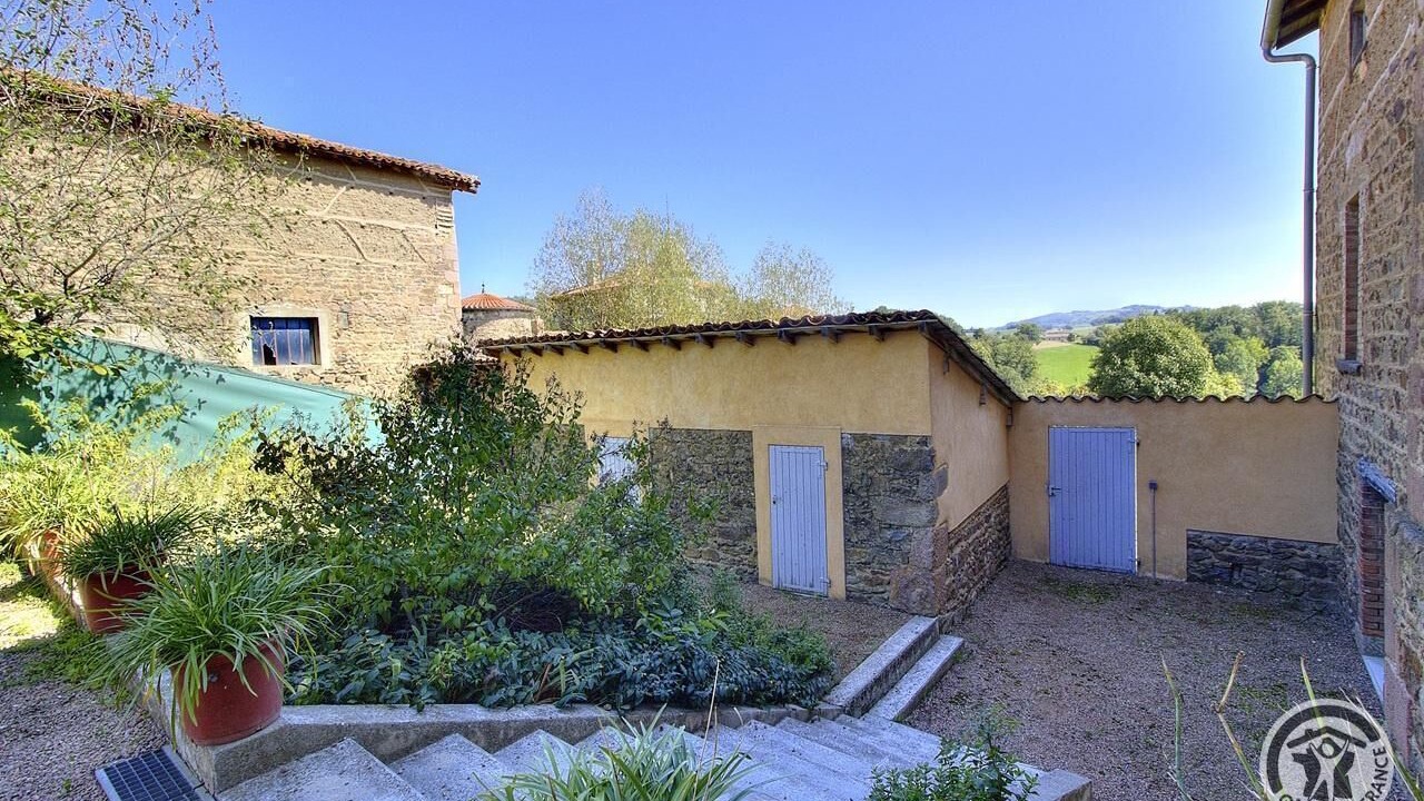 Photo of Outdoor in Pomeys