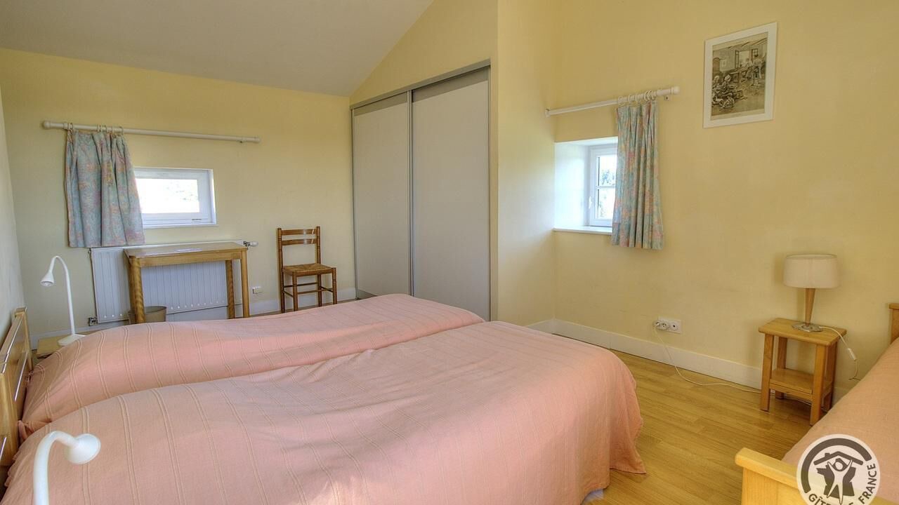 Photo of Bedroom in Pomeys