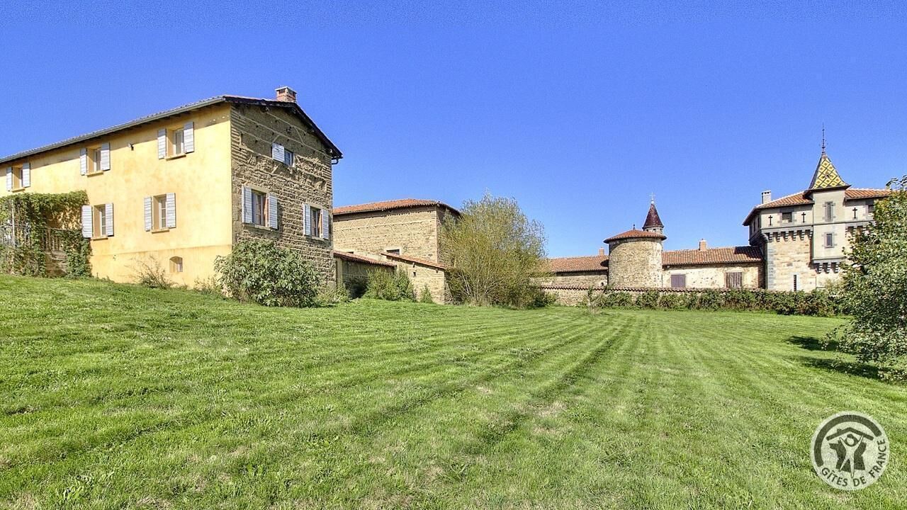 Photo of Outdoor in Pomeys