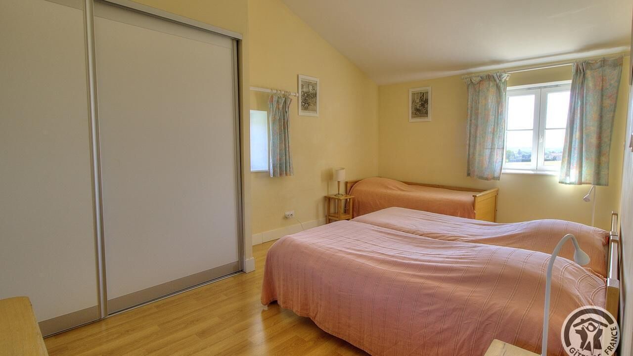 Photo of Bedroom in Pomeys