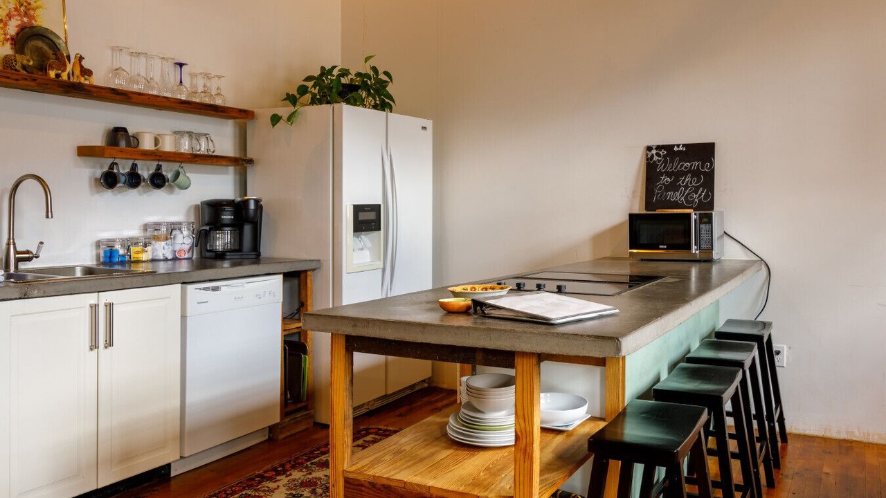 Photo of Kitchen in Central Business District