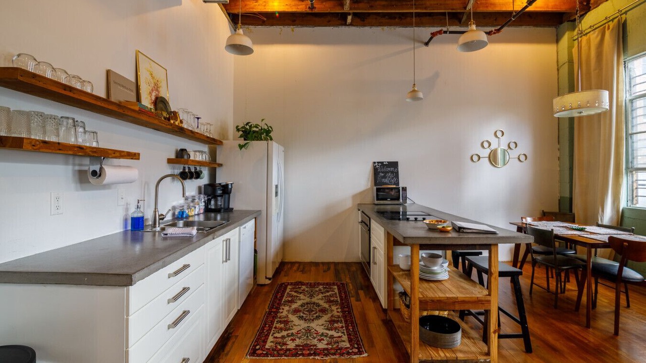 Photo of Kitchen in Central Business District