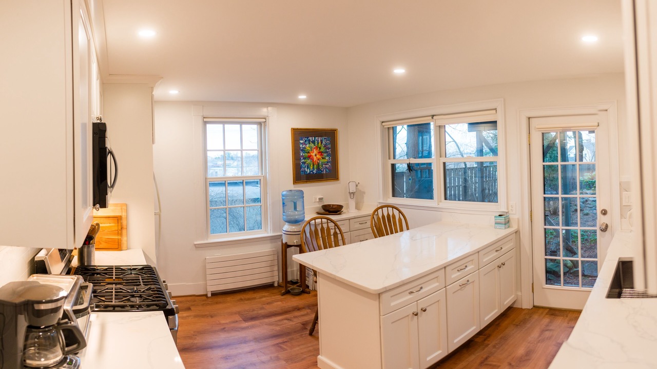 Photo of Others in Salem