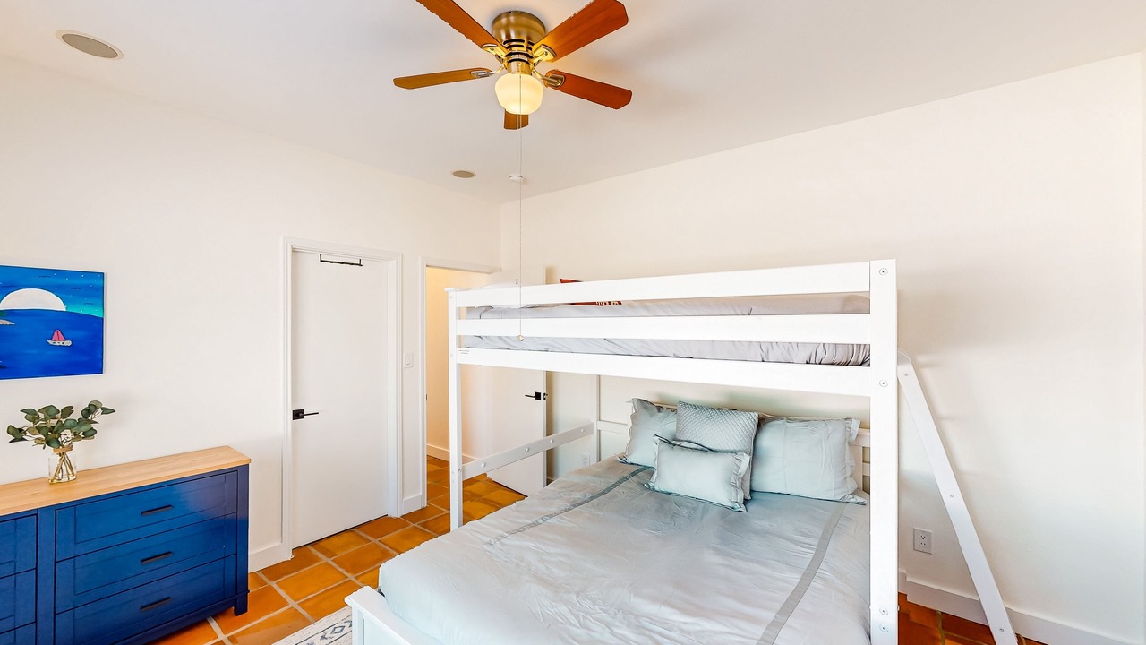 Photo of Bedroom in Lago Vista