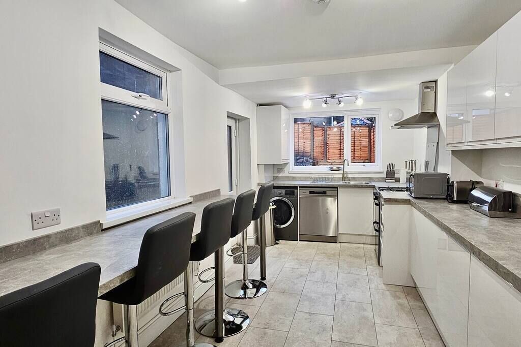Photo of Kitchen in Roath