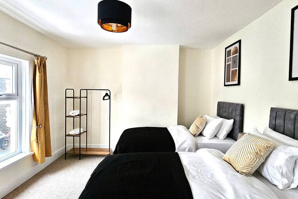 Photo of Bedroom in Roath