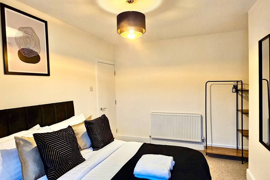 Photo of Bedroom in Roath