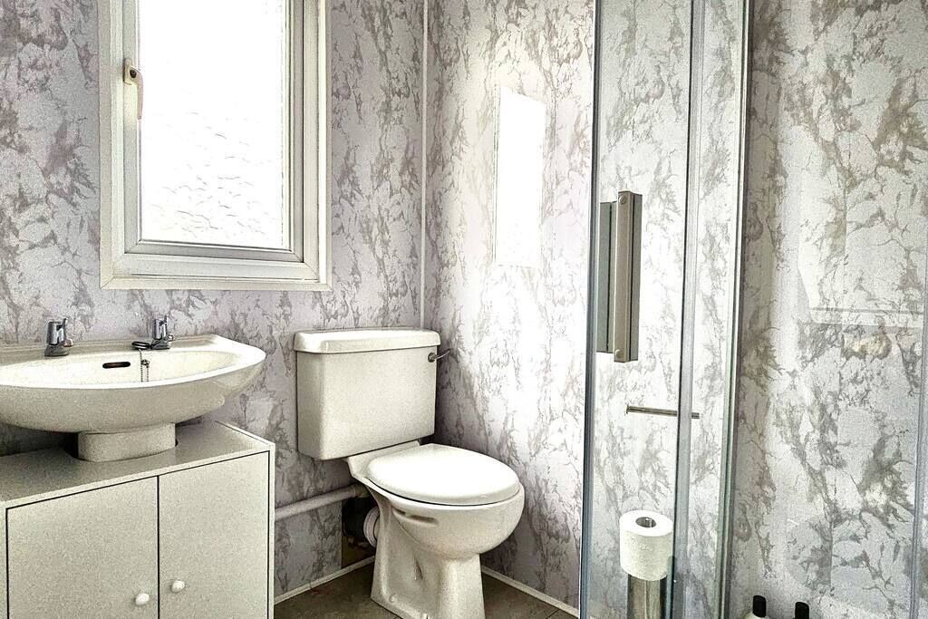 Photo of Bathroom in Roath