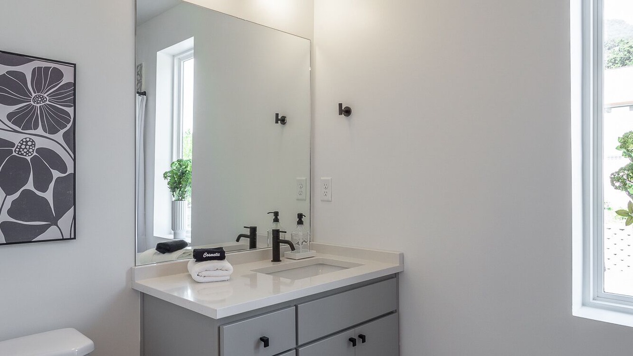 Photo of Bathroom in St. Elmo Improvement League