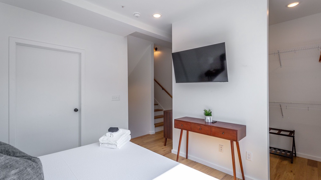 Photo of Bedroom in St. Elmo Improvement League