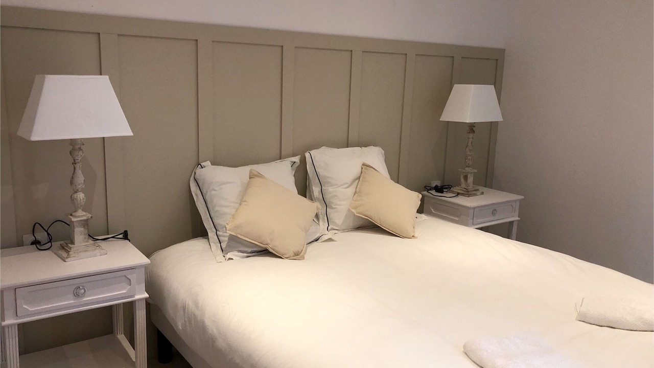Photo of Bedroom in Sille-le-Guillaume