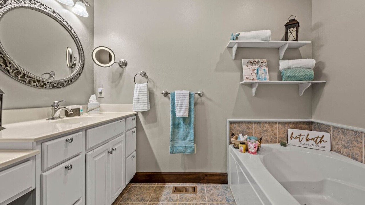 Photo of Bathroom in New Market