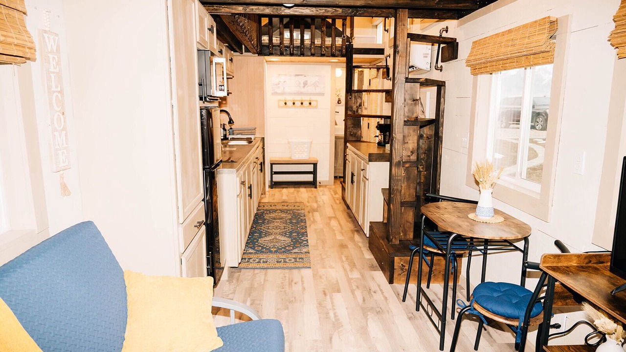 Photo of Livingroom in Peter