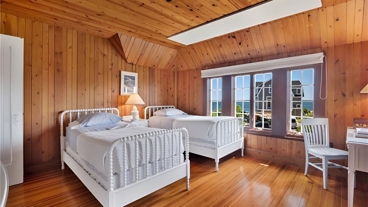 Photo of Bedroom in Groton Long Point